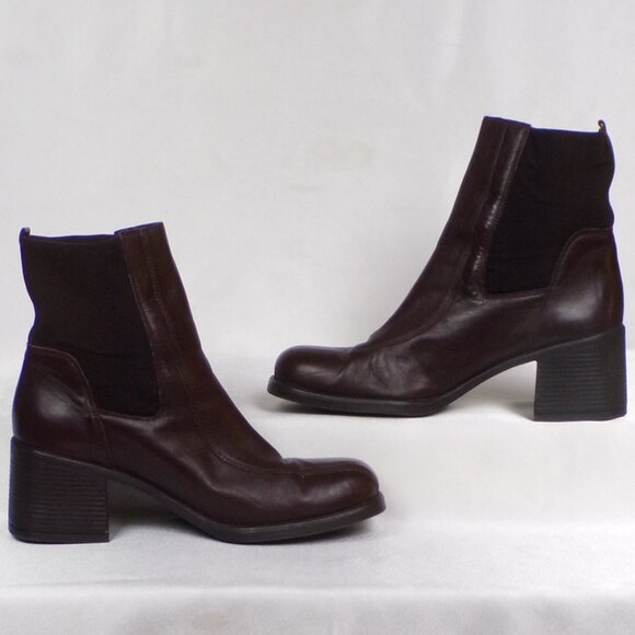 LIZ CLAIBORNE size 9M brown COLLINA mid-heel ankle boots leather uppers - Picture 2 of 15